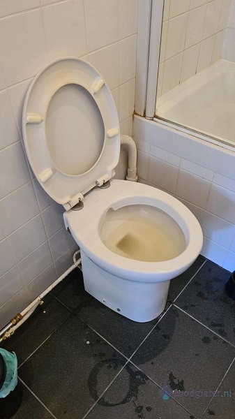 verstopping toilet Grootebroek